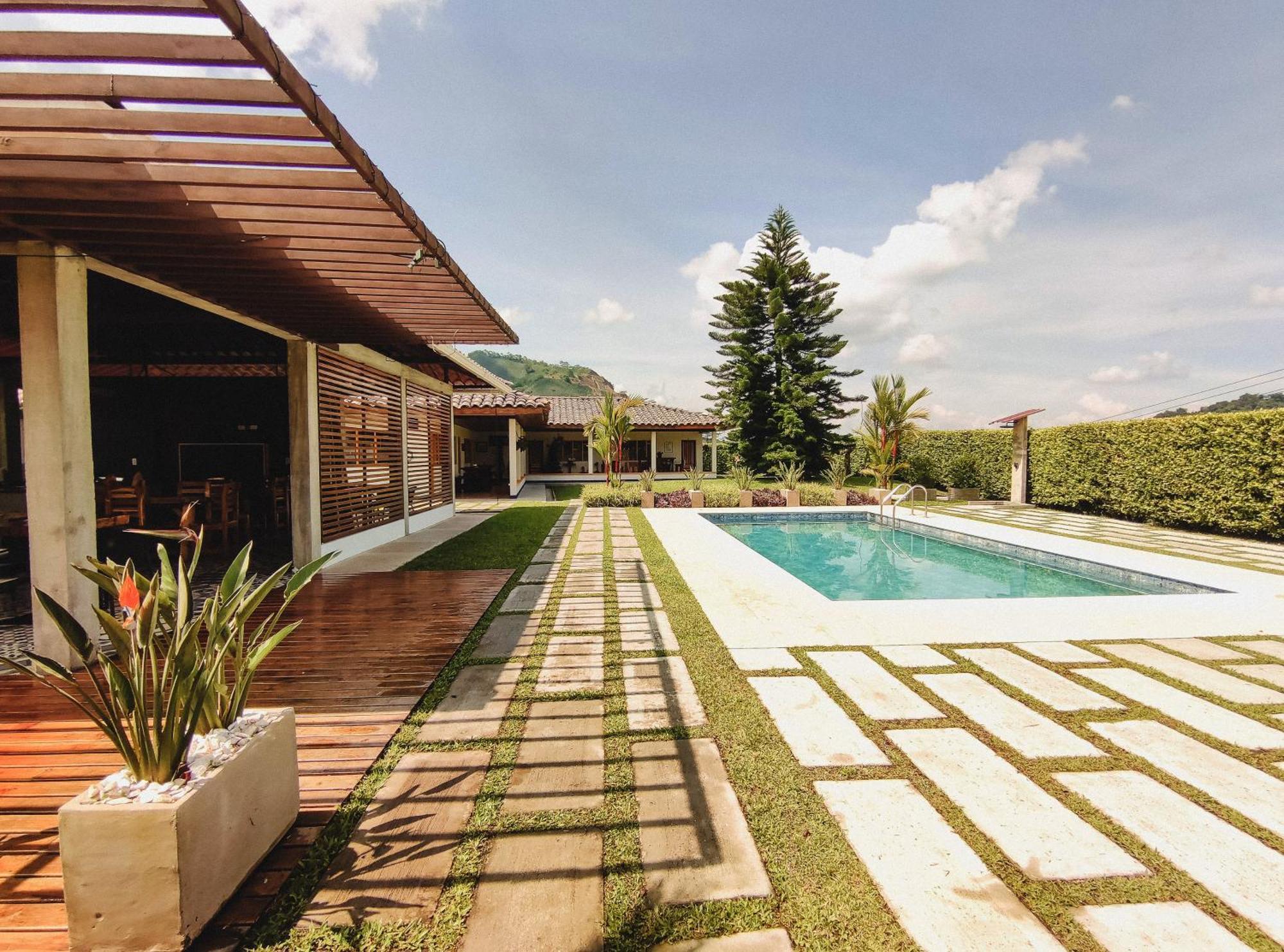 Hotel The Coffee Club Campestre Chinchiná Exterior foto